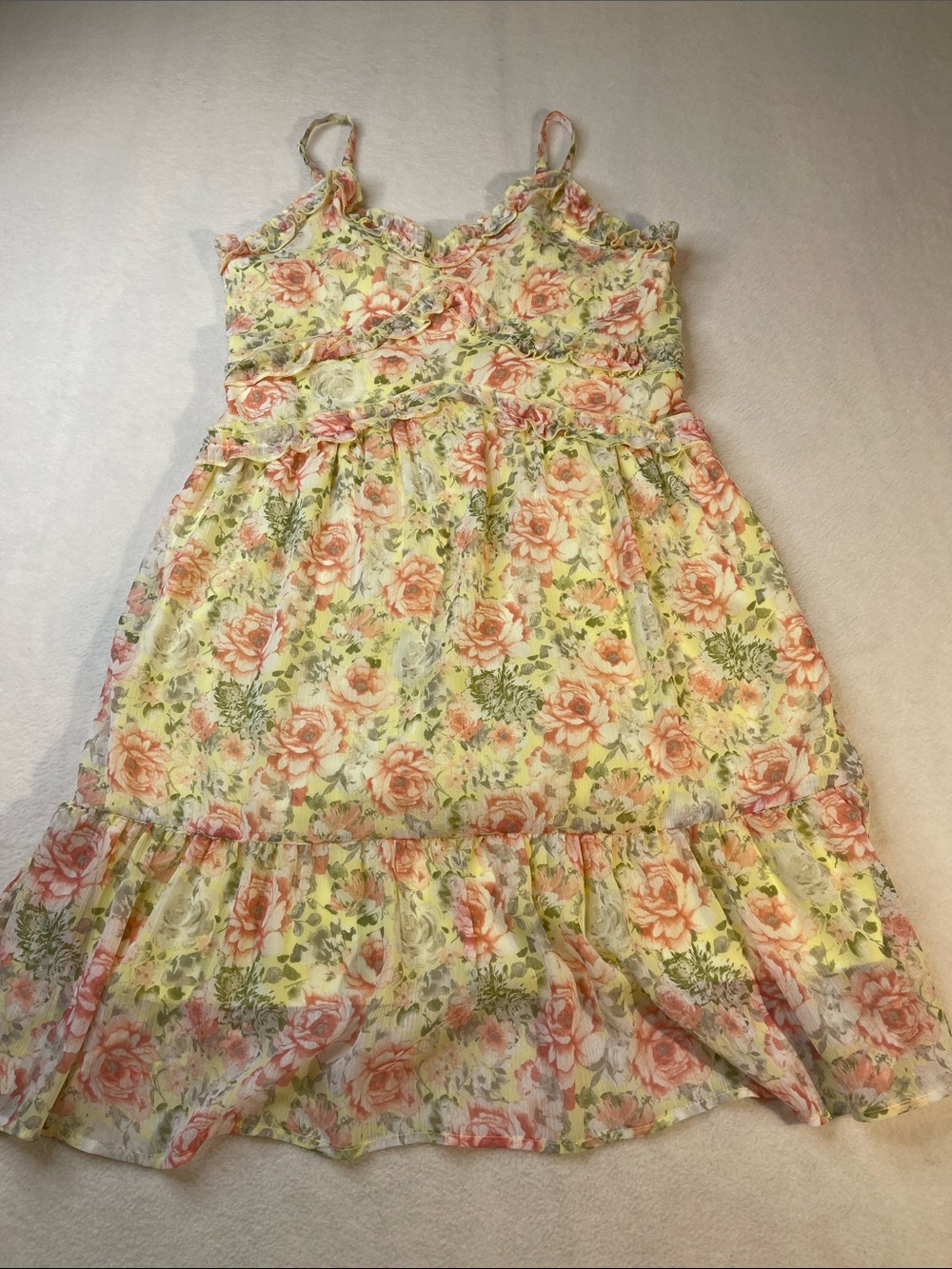 No Boundaries Peach & Cream Floral Ruffle Sundress WOMENS SIZE 7-9 JRS